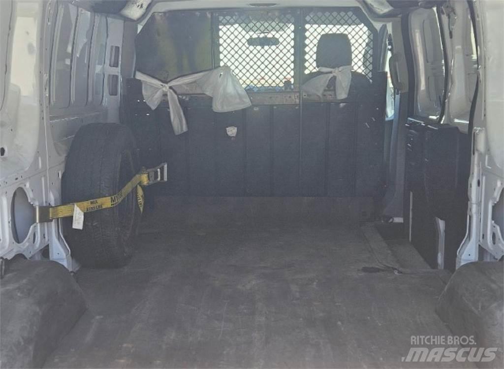 Ford Transit 150 Varebiler