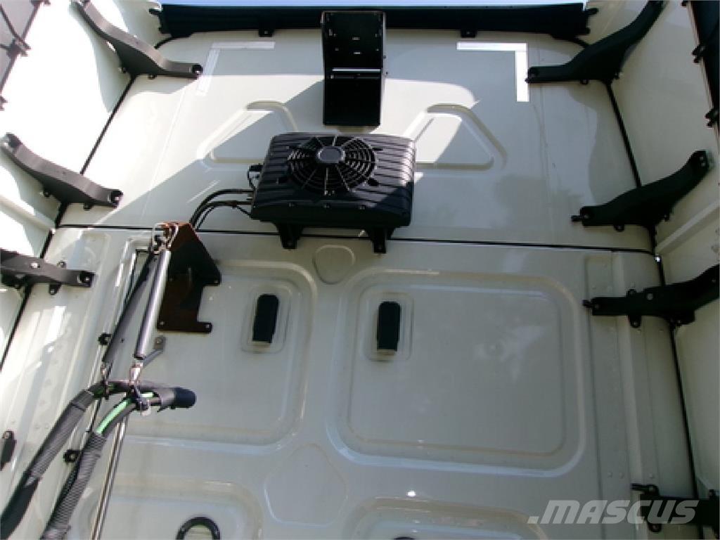 Freightliner 126 Trekkvogner