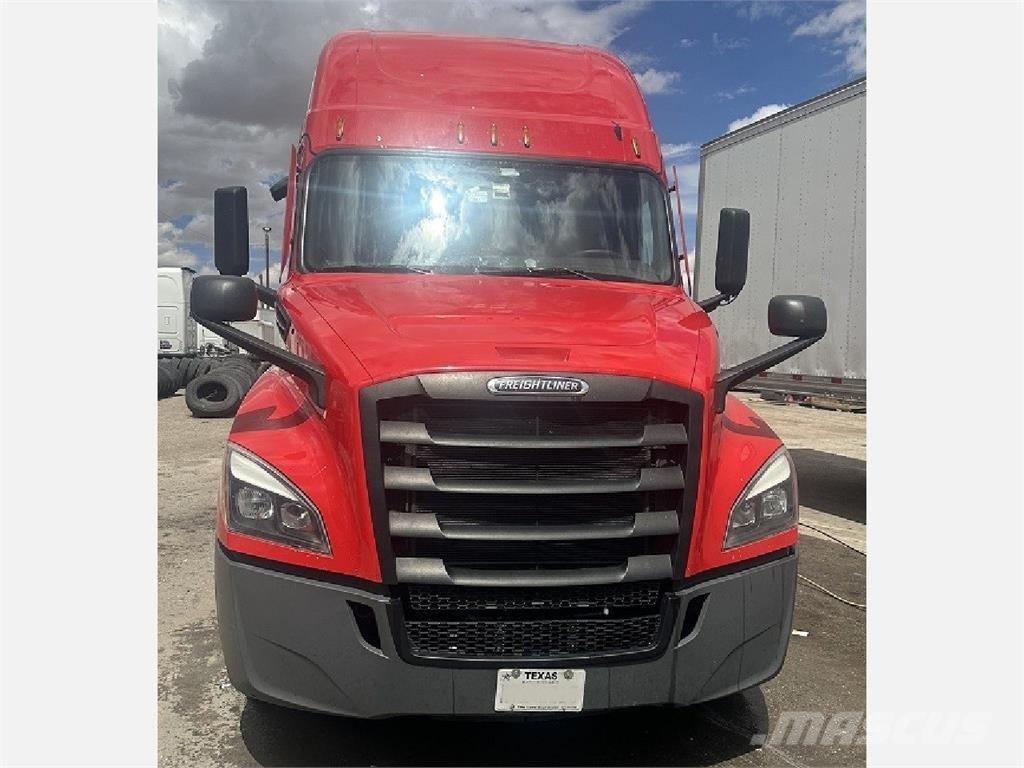 Freightliner CA126 Trekkvogner