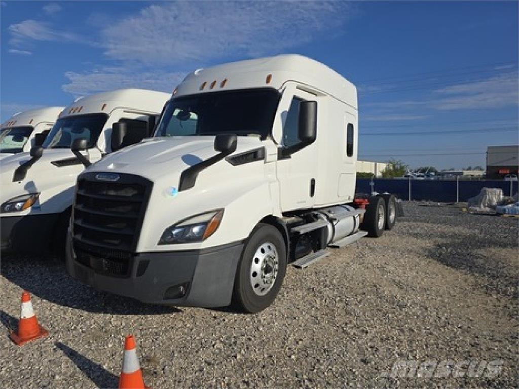 Freightliner CAS116 Trekkvogner