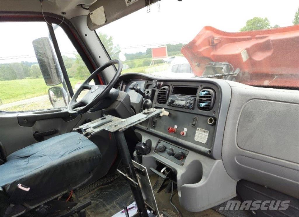 Freightliner M2 Andre lastebiler