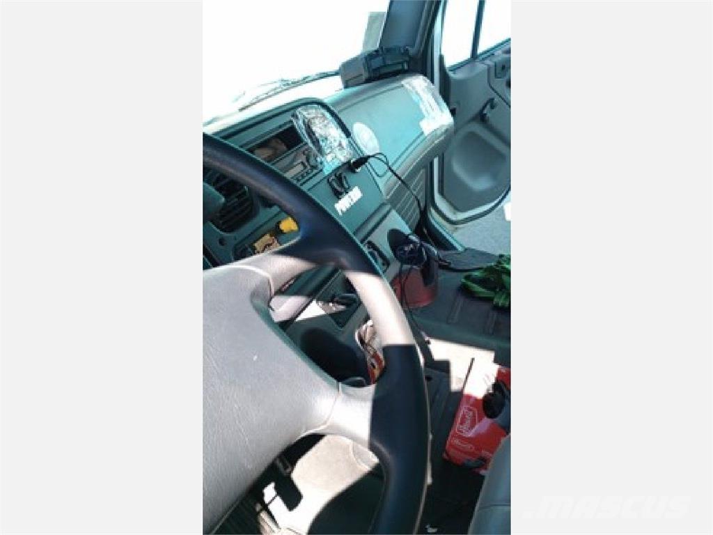 Freightliner M2 Skapbiler