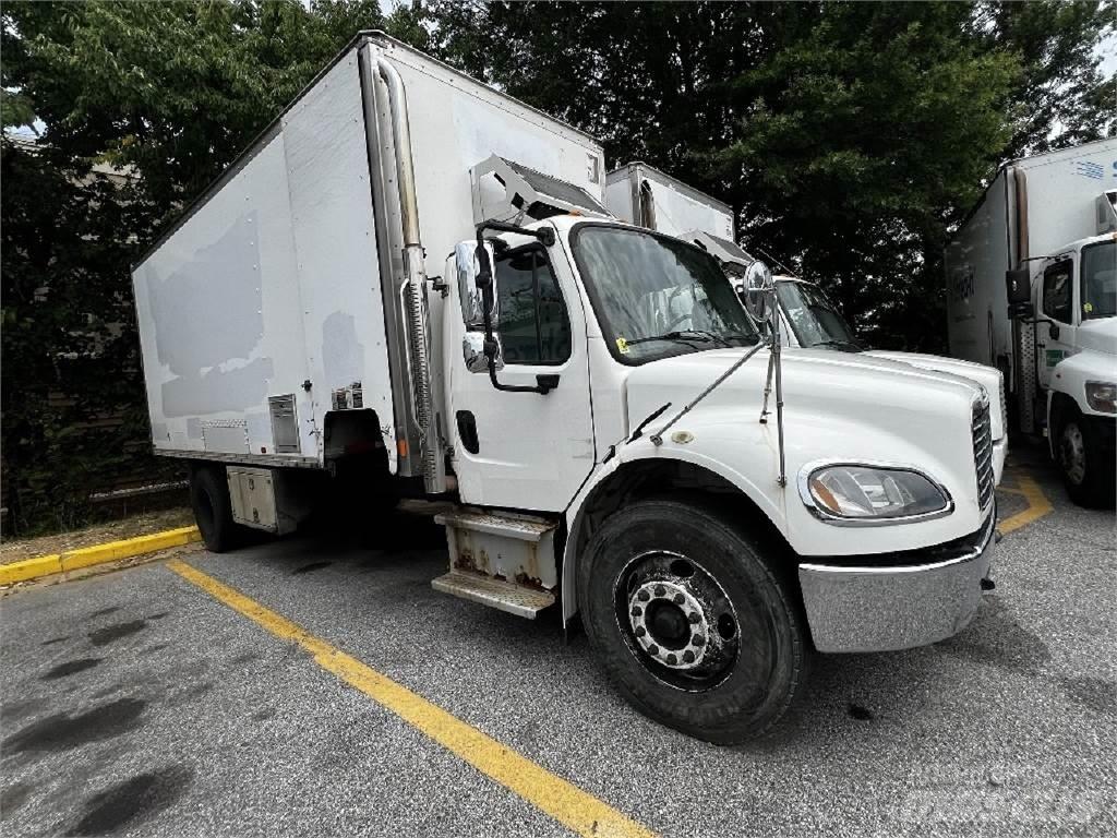 Freightliner M2-106 Skapbiler