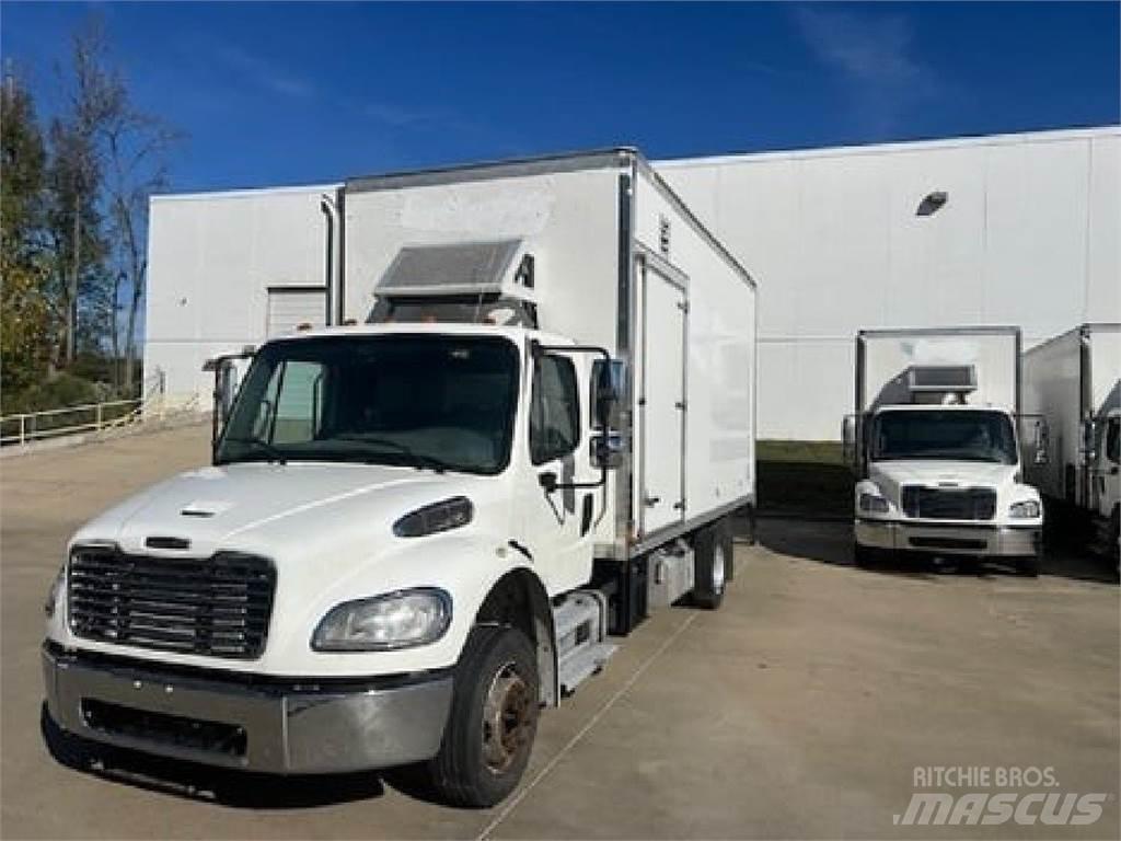 Freightliner M2-106 Skapbiler