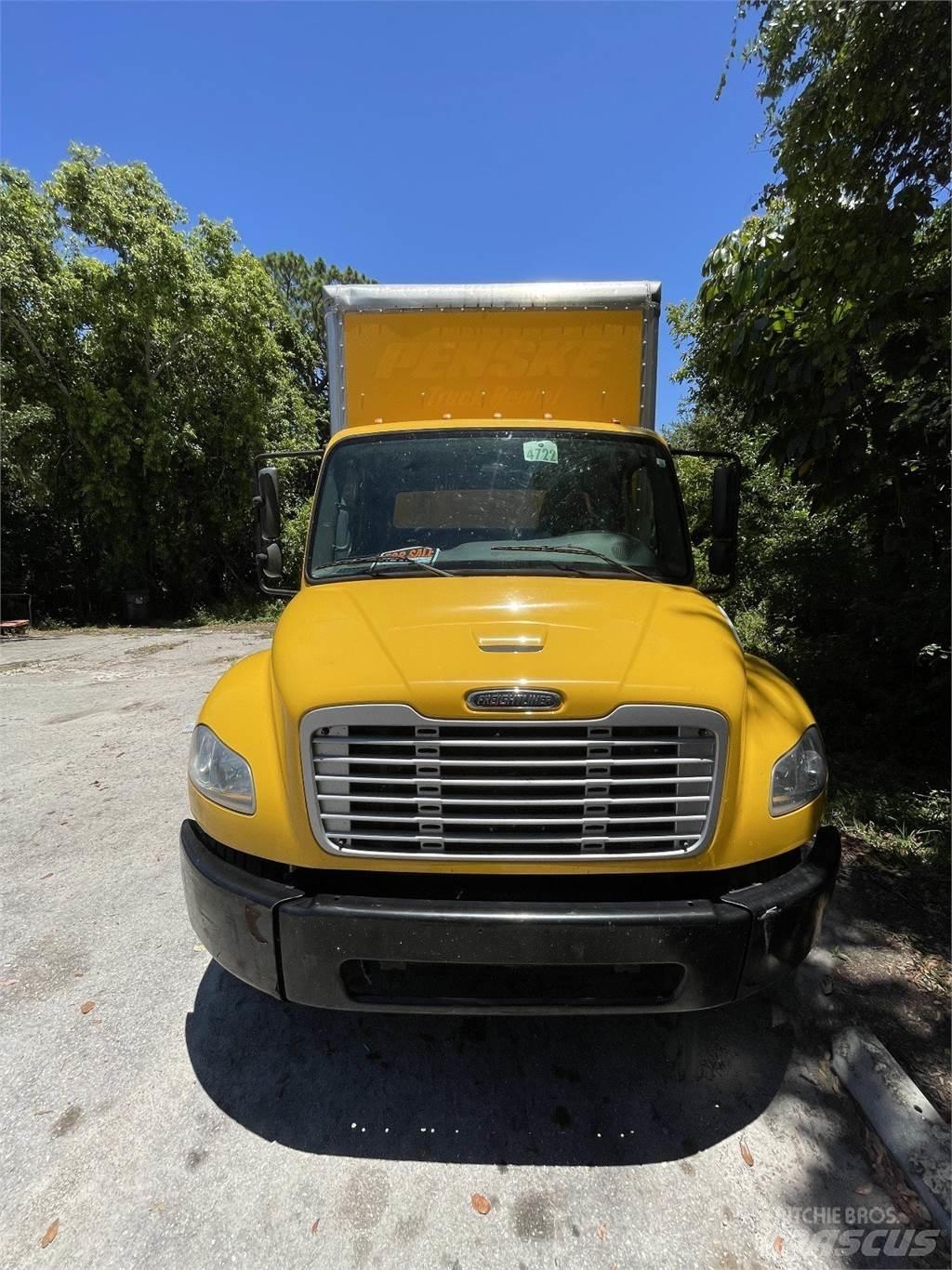 Freightliner M2 106 Skapbiler