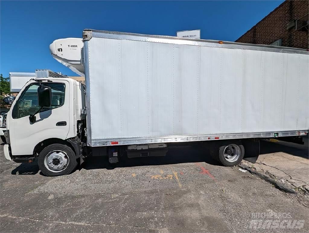 Hino 195 Skapbiler Frys/kjøl/varme
