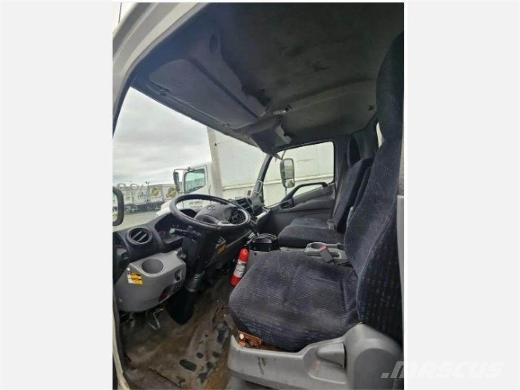 Hino 195 Skapbiler Frys/kjøl/varme
