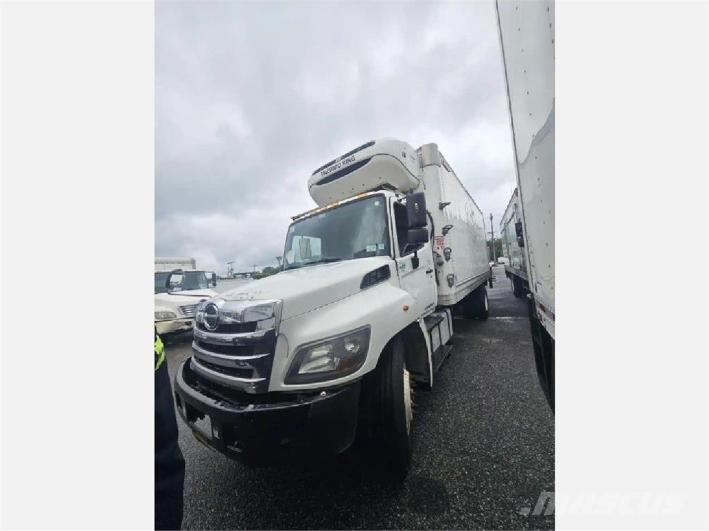 Hino 268 Skapbiler Frys/kjøl/varme