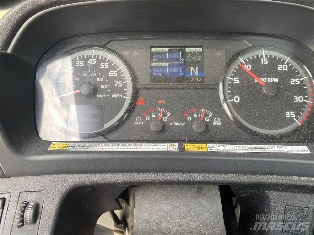 Hino 338 Chassis