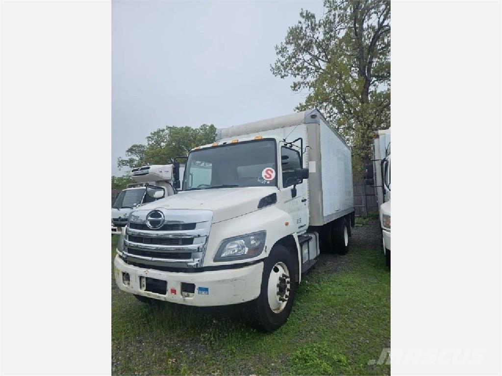 Hino 338 Skapbiler