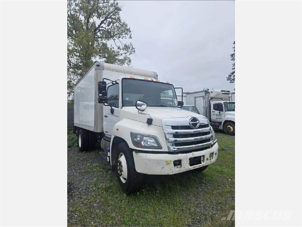 Hino 338 Skapbiler