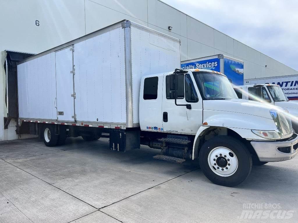 International 4300 Skapbiler