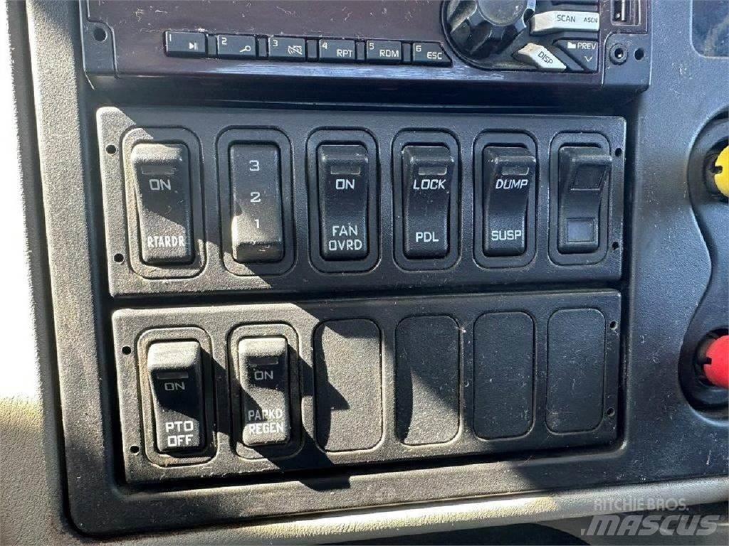 International 7600 Bergingsbiler