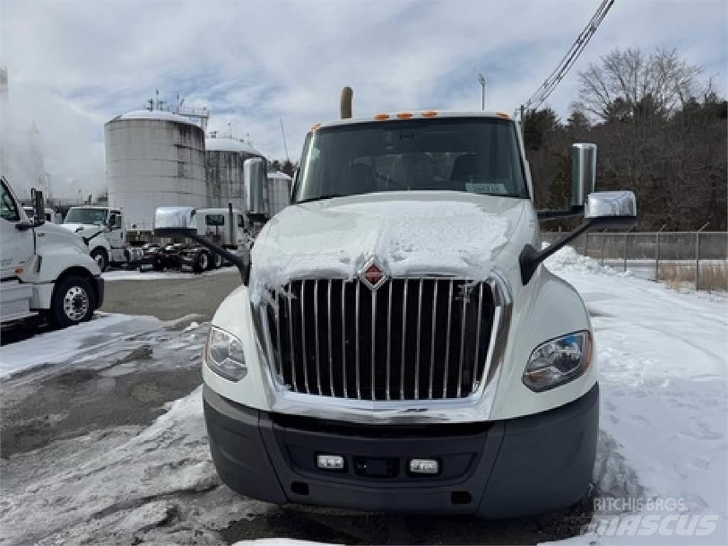 International LT625 Trekkvogner