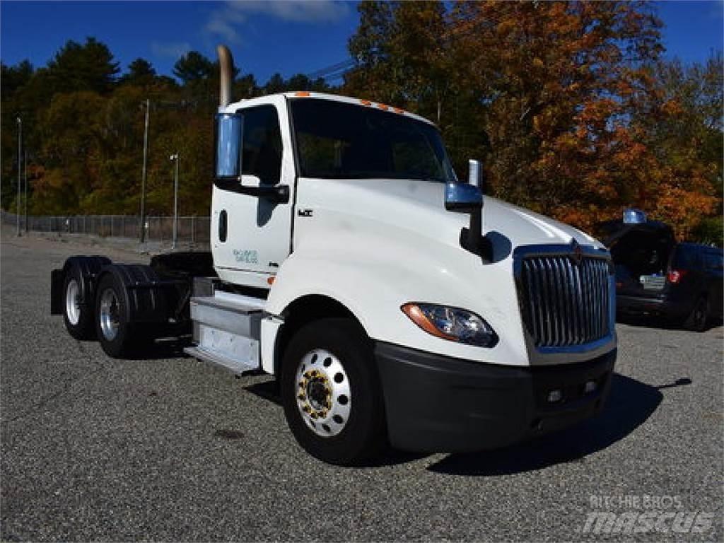 International LT625 Trekkvogner