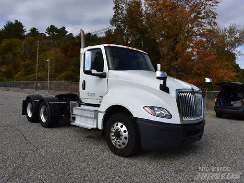 International LT625 Trekkvogner