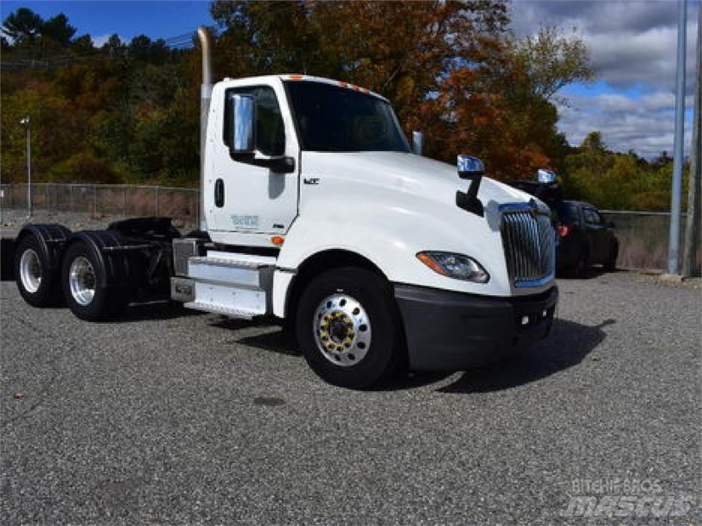 International LT625 Trekkvogner
