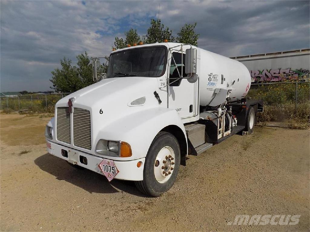 Kenworth T300 Andre lastebiler