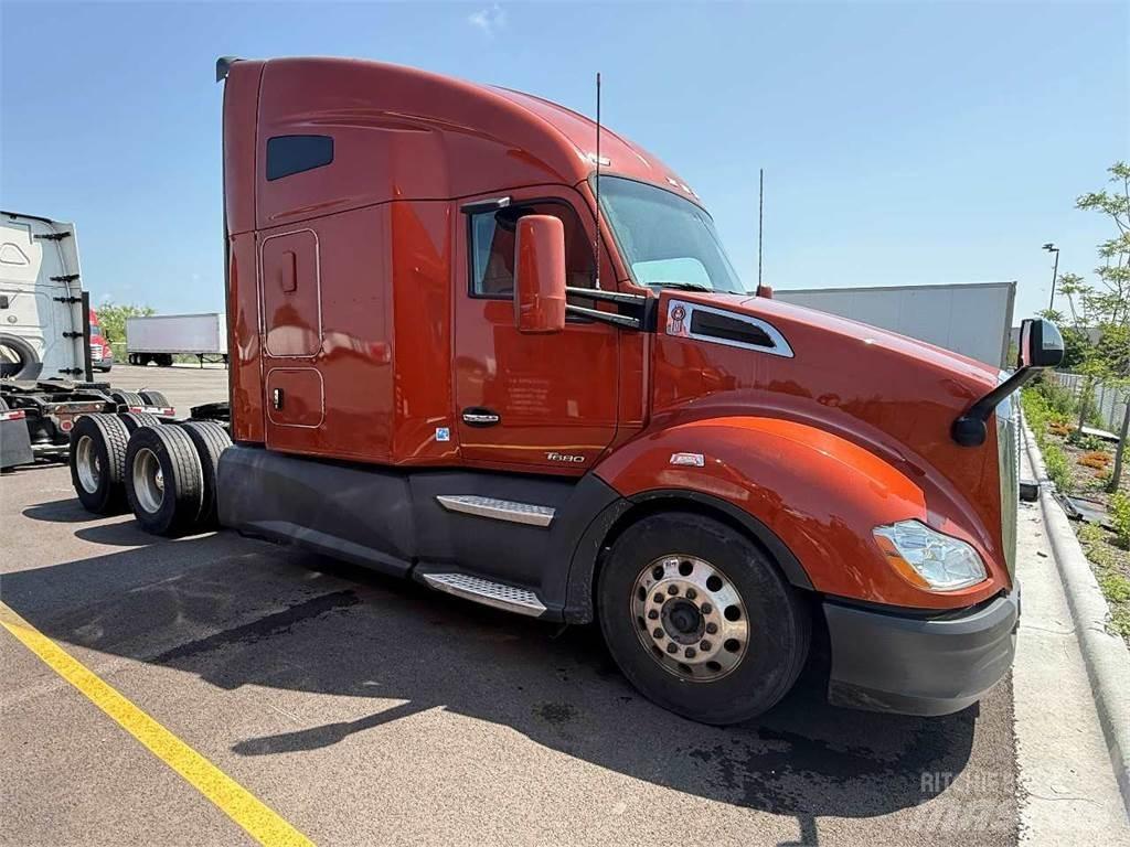 Kenworth T680 Trekkvogner