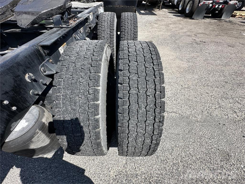 Kenworth T680 Trekkvogner