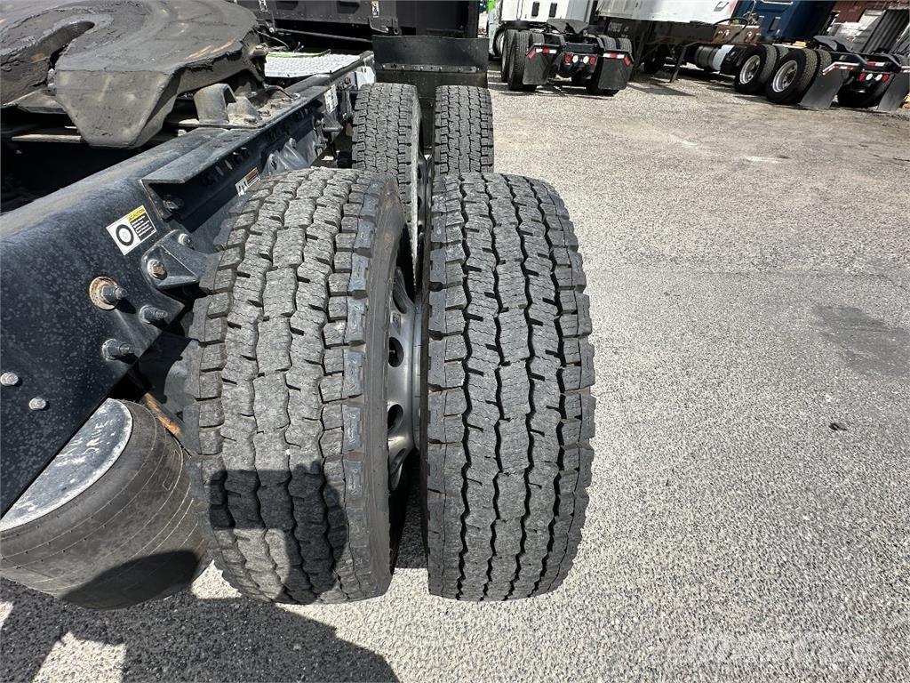 Kenworth T680 Trekkvogner