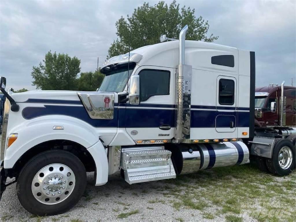 Kenworth W990 Trekkvogner