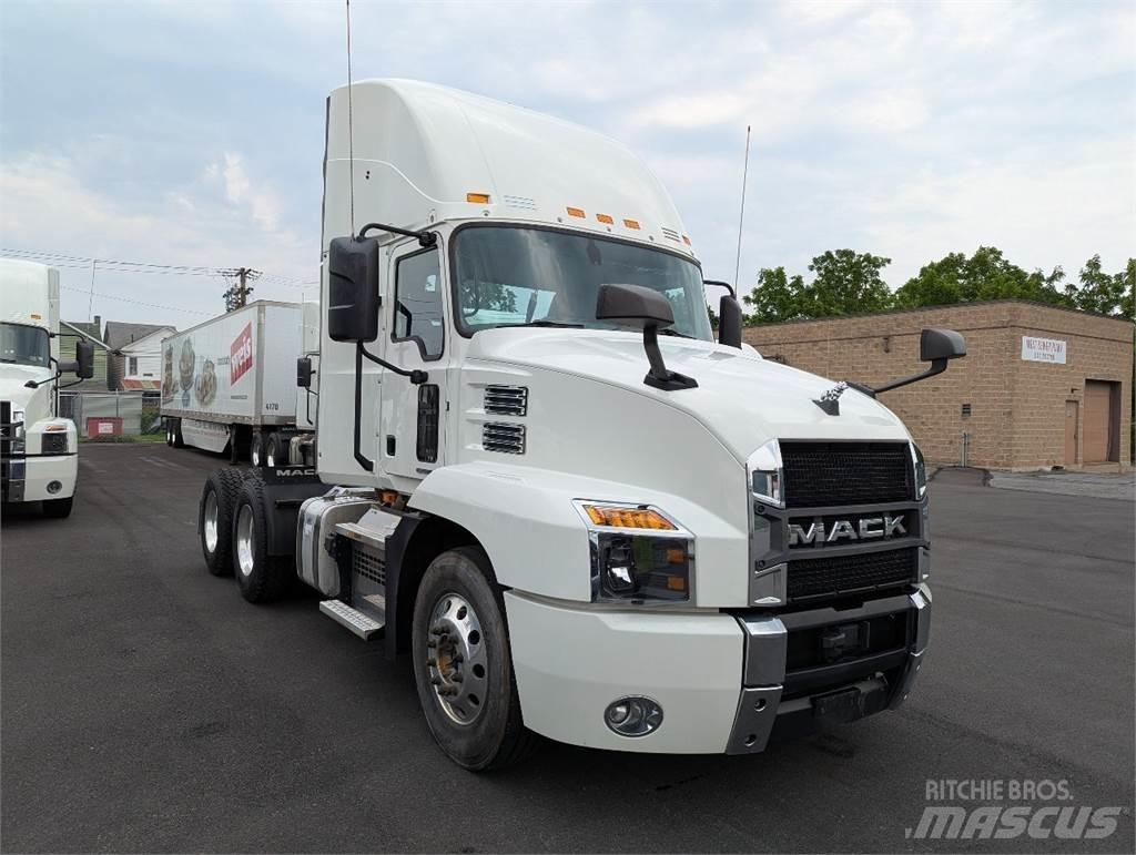 Mack AN64T Trekkvogner