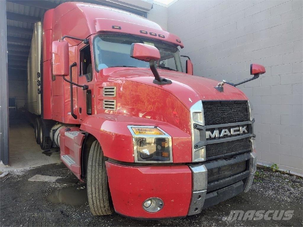 Mack Anthem 64T Trekkvogner