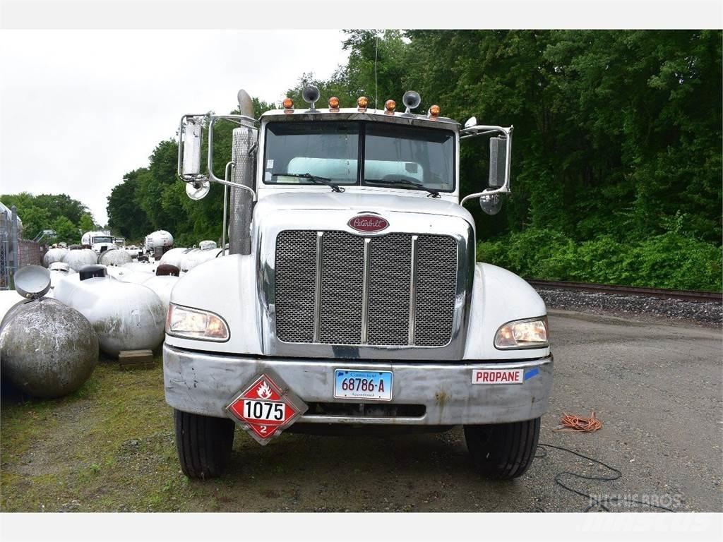 Peterbilt 335 Andre lastebiler