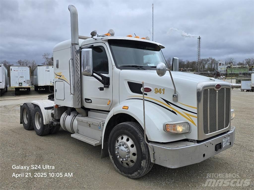Peterbilt 567 Trekkvogner