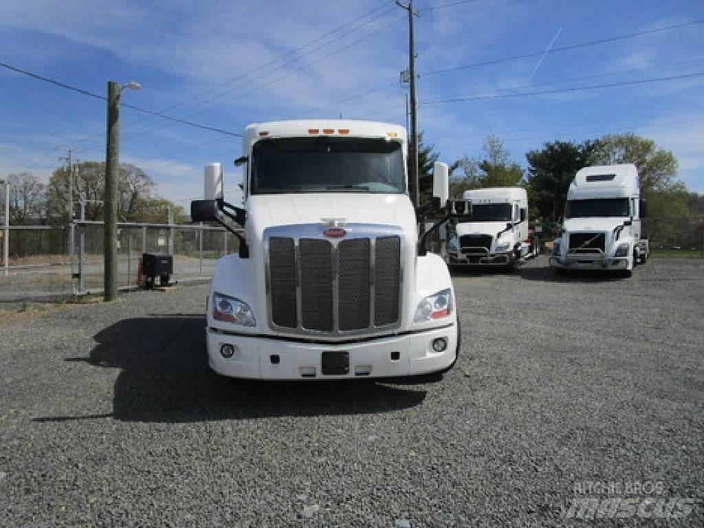 Peterbilt 579 Trekkvogner