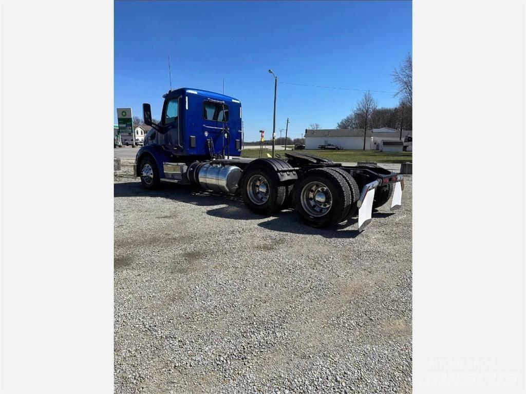 Peterbilt 579 Trekkvogner