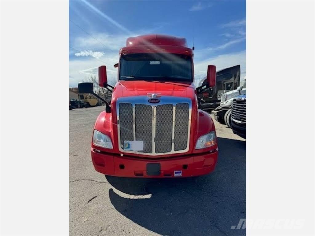 Peterbilt 579 Trekkvogner