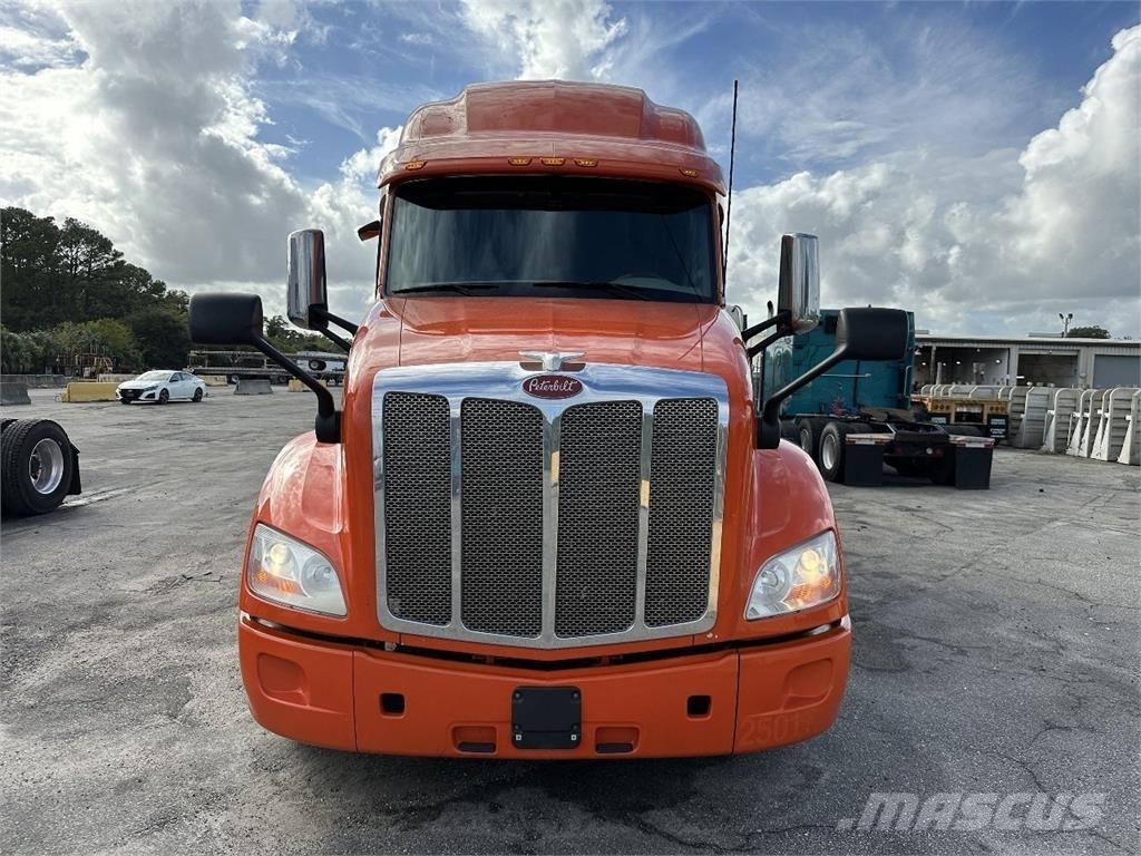 Peterbilt 579 Trekkvogner
