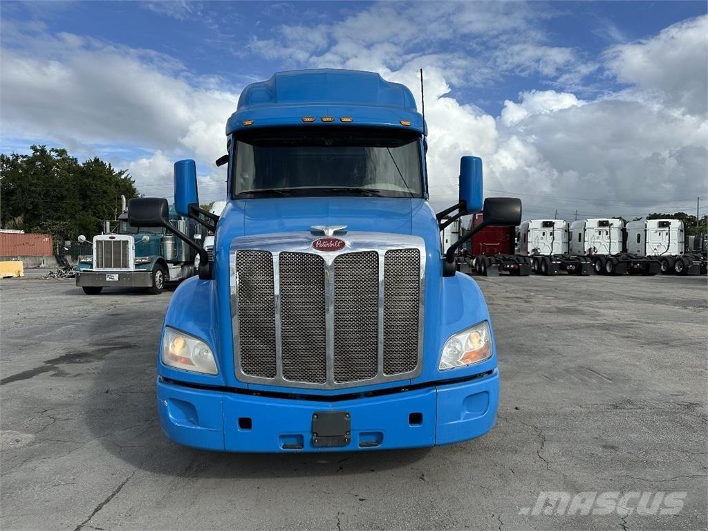 Peterbilt 579 Trekkvogner