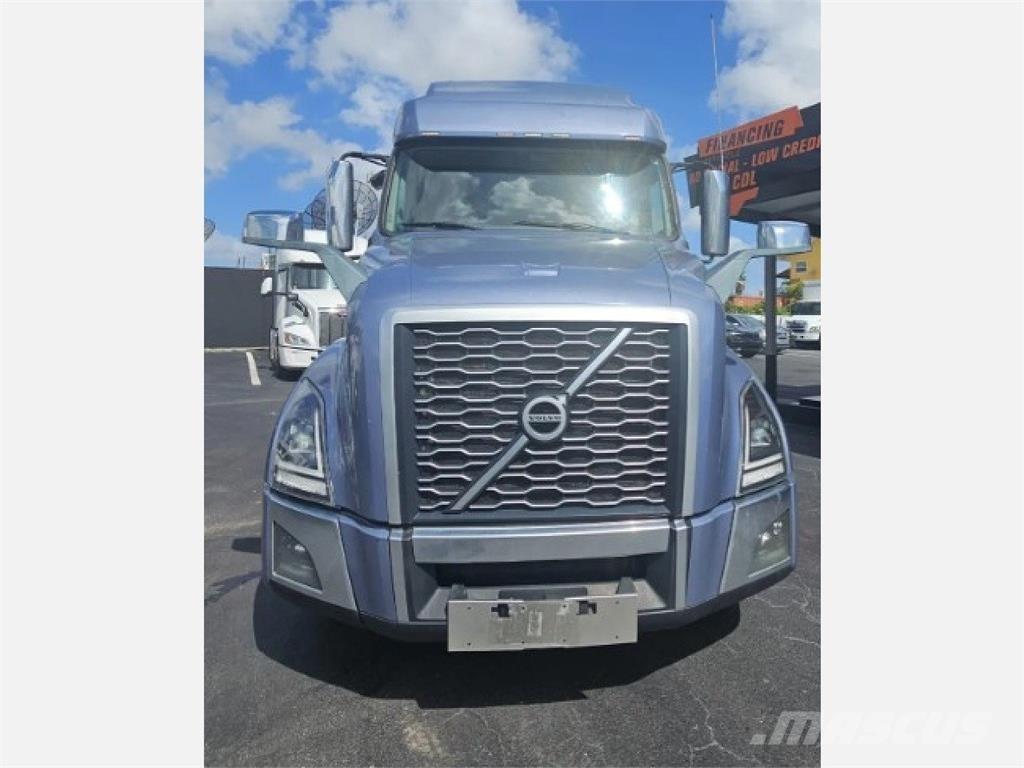 Volvo VNL64T760 Trekkvogner