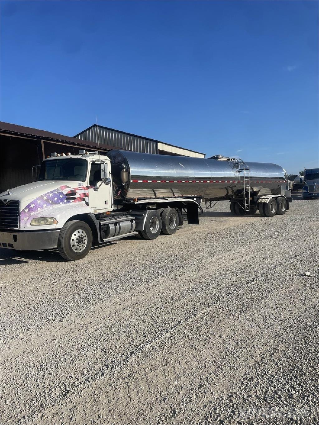 Walker 7000 Andre lastebiler