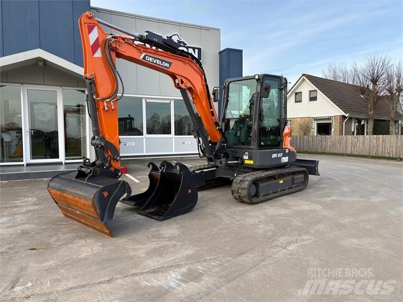 Develon DX63-7 Midigravere 7 - 12t