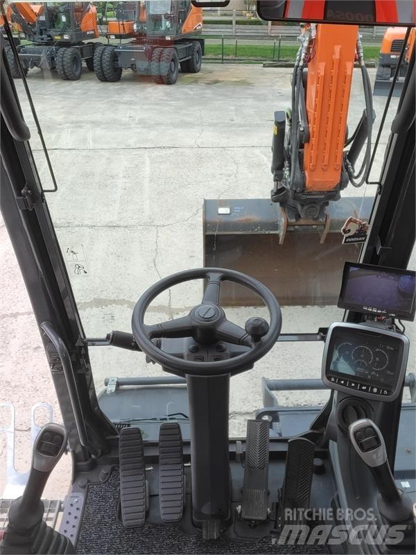 Doosan DX140W-5 Hjulgravere