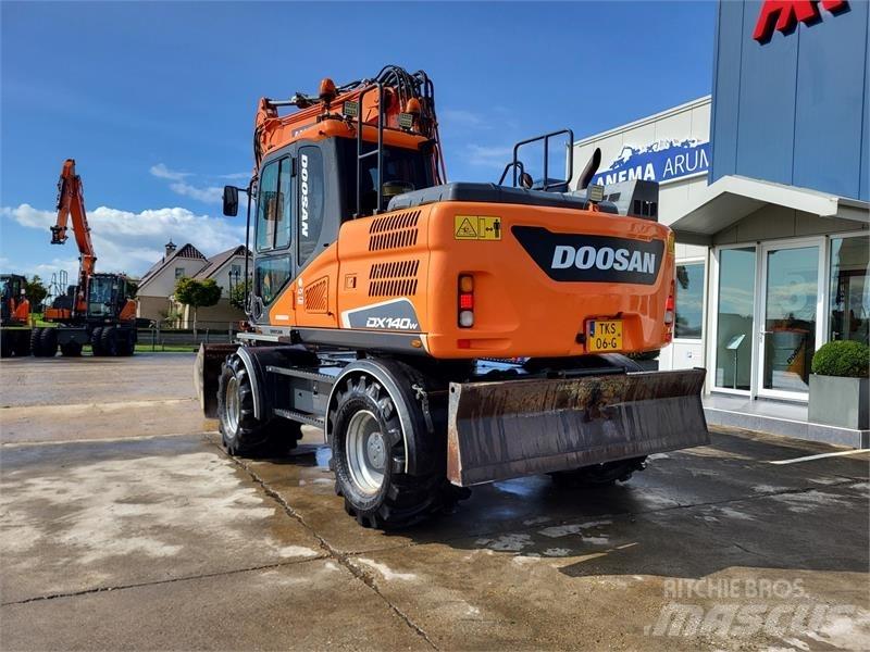 Doosan DX140W-5 Hjulgravere