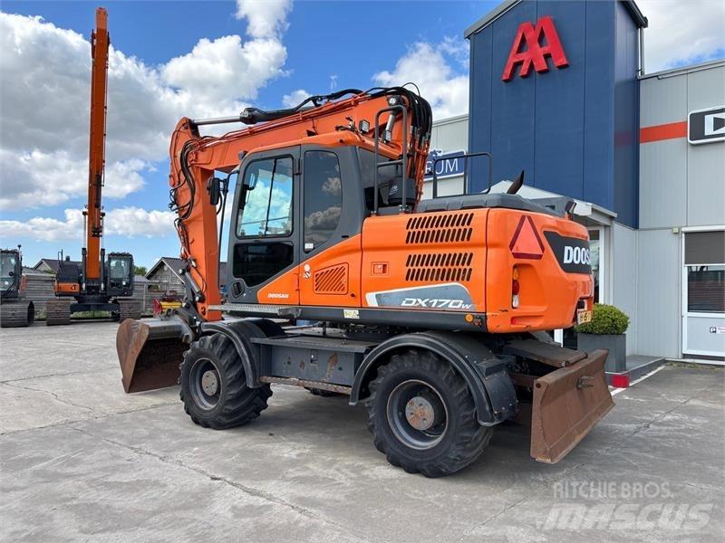 Doosan DX170W-5 Hjulgravere