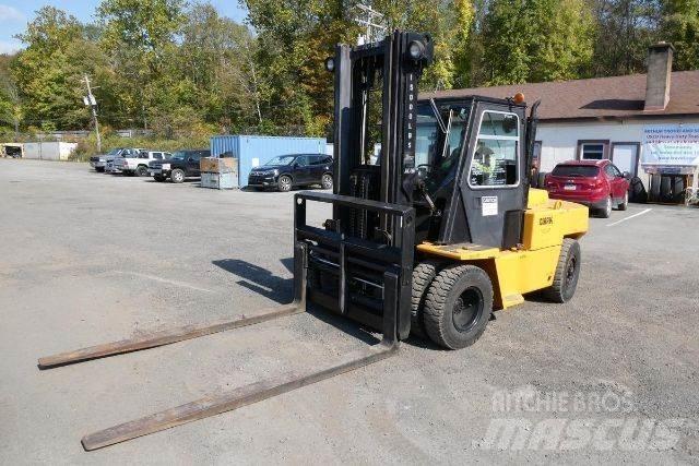 Clark C5Y110A Gaffeltrucker - Annet