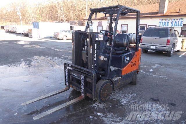Doosan GC25P-5 Gaffeltrucker - Annet
