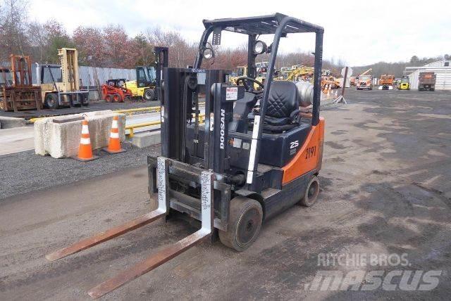 Doosan GC25P-5 Gaffeltrucker - Annet