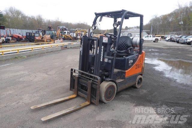 Doosan GC25P-5 Gaffeltrucker - Annet