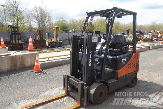 Doosan GC25P-5 Gaffeltrucker - Annet