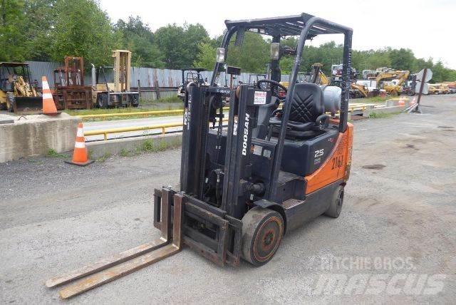 Doosan GC25P-5 Gaffeltrucker - Annet
