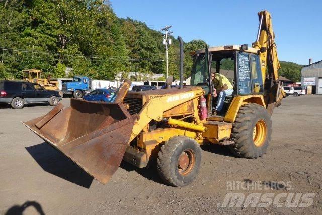 John Deere 710B Traktorgravere