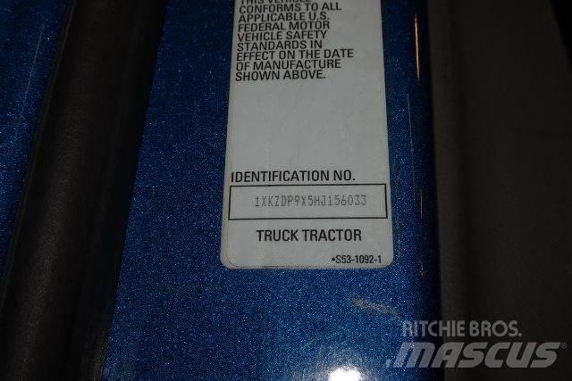 Kenworth T880 Chassis