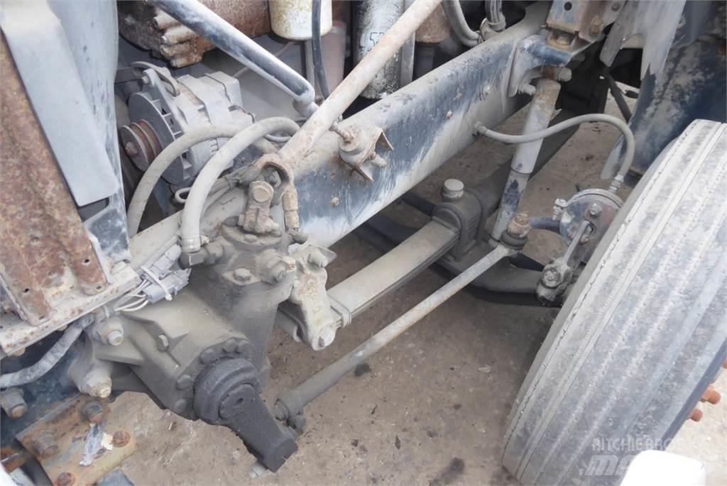 Mack CH613 Chassis